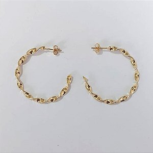 BRINCO FOLHEADO A OURO - BANHADO COM 5 MILÉSIMOS + VERNIZ DIAMOND - BRINCO DE ARGOLA COM TRAVA VAZADA 11MM - (OURO098))OUBR000147