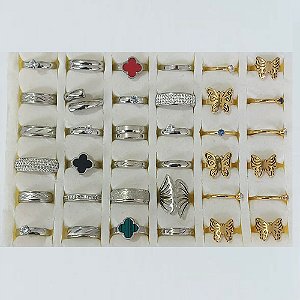 KIT ANEL E ALIANÇA EM AÇO INOXIDÁVEL E 12 EM  AÇO DOURADO MODELOS DIVERSOS E NUMERAÇÃO DE 12 ATÉ 33 KIT COM 36 UNIDADES ACKI000024 ACKI000024