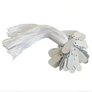 ETIQUETA TAG BRANCA UNIVERSAL COM LINHA PACOTE COM 100 UNIDADES - TAMANHO: 0,8X2,2X6CM - (ET15) - PREB000016