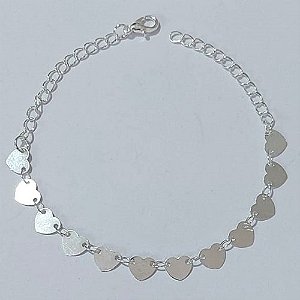 PULSEIRA FOLHEADA A PRATA COM 50 MILÉSIMOS + VERNIZ DIAMOND - PULSEIRA COM CORAÇÕES - TAMANHO: 19CM - FECHO LAGOSTA PRPS001025