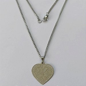 GARGANTILHA EM AÇO INOXIDÁVEL - GARGANTILHA COM PINGENTE CORAÇÃO ESPÍRITO SANTO 21MM - TAMANHO: 45CM - COMPOSIÇÃO: AÇO INOXIDÁVEL - (AÇO1394) ACGG000251
