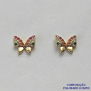BRINCO FOLHEADO A OURO - BANHADO COM 5 MILÉSIMOS + VERNIZ DIAMOND - BRINCO DE PINO LAÇO COM MICRO ZIRCÔNIAS COLORIDAS 8MM - (OURO221)OUBR000191