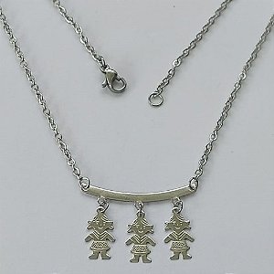 GARGANTILHA EM AÇO INOXIDÁVEL - (ACO03C) - GARGANTILHA PINGENTE CANGA 3 MENINAS - TAMANHO 45CM - FECHO LAGOSTA - COMPOSIÇÃO: AÇO INOXIDÁVEL - (AÇO1489)ACGG000287