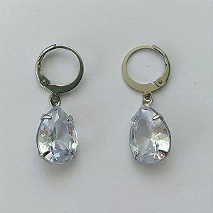 BRINCO EM AÇO INOXIDÁVEL - BRINCOS ARGOLAS DE PRESSÃO COM PINGENTES EM ZIRCÔNIAS CRISTAIS 10X14MM - COMPOSIÇÃO: AÇO INOXIDÁVEL - (AÇO1678)ACBR000245