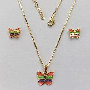 CONJUNTO FOLHEADO A OURO - BANHADO COM 5 MILÉSIMOS + VERNIZ DIAMOND - CONJUNTO INFANTIL COM CORRENTE VENEZIANA 45CM E BRINCOS DE PINO COM PINGENTES DE BORBOLETA 8MM - (OURO240)OUCJ000045