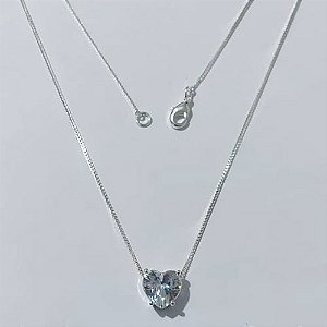 GARGANTILHA FOLHEADA A PRATA COM 50 MILÉSIMOS + VERNIZ DIAMOND - CORRENTE VENEZIANA 45CM PINGENTE FORMATO CORAÇÃO ZIRCÔNIA CRISTAL 10MM - FECHO LAGOSTA + EXTENSOR - PRGG001426