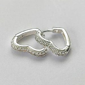 BRINCO FOLHEADA A PRATA COM 50 MILÉSIMOS + VERNIZ DIAMOND - BRINCO ARGOLA CORAÇÃO COM 1 FILEIRA DE MICRO ZIRCÔNIAS 14MM (PRA317) PRBR001125