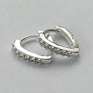 BRINCO FOLHEADA A PRATA COM 50 MILÉSIMOS + VERNIZ DIAMOND - BRINCO ARGOLA COM 1 FILEIRA DE MICRO ZIRCÔNIAS 8MM (PRA322) PRBR001129