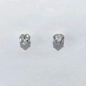 BRINCO FOLHEADA A PRATA COM 50 MILÉSIMOS + VERNIZ DIAMOND - BRINCO DE PINO CORAÇÂO DE ZIRCÔNIA 6MM PRBR001155