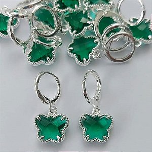 BRINCO FOLHEADO A PRATA COM 50 MILÉSIMOS + VERNIZ DIAMOND - BRINCO ARGOLINHA DE PRESSÃO (TRANQUETA) TIPO VAN CLEEF BORBOLETA VERDE VIDRO 10MM (PRA373)(PAR) PRBR0001189