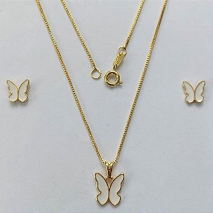 CONJUNTO FOLHEADO A OURO - BANHADO COM 5 MILÉSIMOS + VERNIZ DIAMOND - CONJUNTO COM CORRENTE VENEZIANA 45CM E BRINCOS DE PINO COM PINGENTE BORBOLETA BRANCA 10MM- (OURO305) OUCJ000049