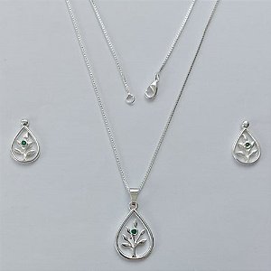 CONJUNTO FOLHEADO A PRATA COM 50 MILÉSIMOS + VERNIZ DIAMOND - CONJUNTO COM CORRENTE VENEZIANA 45CM - BRINCOS DE PINO E PINGENTES EM FLORES VAZADAS COM PEDRA EM ZIRCÔNIA VERDE 14X22MM (PRA449) PRCJ000182