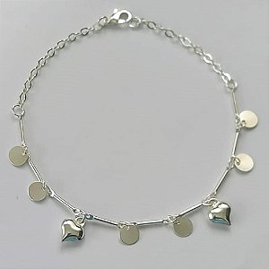 PULSEIRA FOLHEADA A PRATA COM 50 MILÉSIMOS + VERNIZ DIAMOND - PULSEIRA COM BOLINHAS LISAS E CORAÇÃO LISO - TAMANHO: 20CM + FECHO LAGOSTA (PRA477) PRPS001160