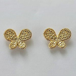 BRINCO FOLHEADO A OURO - BANHADO COM 5 MILÉSIMOS + VERNIZ DIAMOND -  BRINCO DE PINO BORBOLETA 12MM - (OURO324) OUBR000238