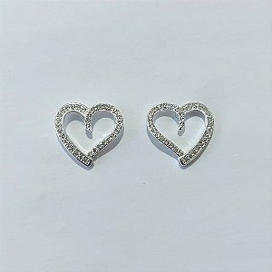 BRINCO FOLHEADA A PRATA COM 50 MILÉSIMOS + VERNIZ DIAMOND - BRINCOS DE PINO CORAÇÃO COM MICRO ZIRCÔNIAS PRBR001270