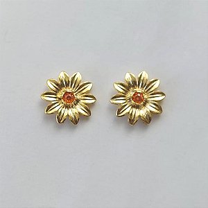 BRINCO FOLHEADO A OURO - BANHADO COM 5 MILÉSIMOS + VERNIZ DIAMOND - (BDK021) BRINCO DE PINO FLOR COM ZIRCÔNIA LARANJA 14MM (OURO376) OUBR000273