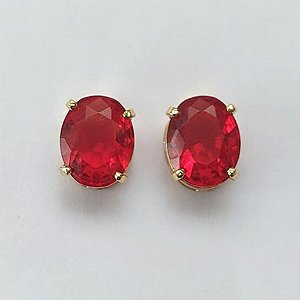 BRINCO FOLHEADO A OURO - BANHADO COM 5 MILÉSIMOS + VERNIZ DIAMOND - BRINCO DE PINO COM ZIRCÔNIA VERMELHA 8X10MM - (OURO411) OUBR000288