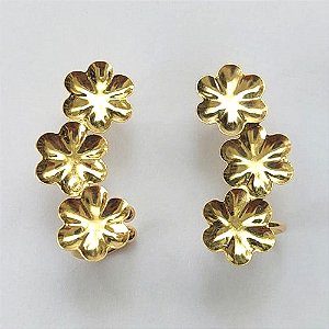 BRINCO FOLHEADO A OURO - BANHADO COM 5 MILÉSIMOS + VERNIZ DIAMOND - BRINCO DE PINO FLORES 12X27MM - (OURO563) OUBR000361