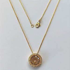 GARGANTILHA FOLHEADA A OURO - COM CORRENTE VENEZIANA 45CM E PINGENTE CRAVEJADO COM MICRO ZIRCÔNIAS E ZIRCÔNIA SALMÃO 10MM (OURO623) OUGG000179
