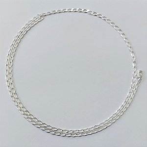 CORRENTE FOLHEADA A PRATA COM 50 MILÉSIMOS + VERNIZ DIAMOND - CORRENTE - TAMANHO: 60CM LARGURA 2,5MM E FECHO LAGOSTA -PRCR000156