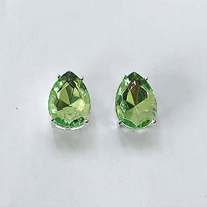BRINCO FOLHEADA A PRATA COM 50 MILÉSIMOS + VERNIZ DIAMOND - BRINCOS DE PINO COM BASE EM ALTA FUSÃO E PEDRA EM ZIRCÔNIA GOTA 10X14MM (PRA758)PRBR001410