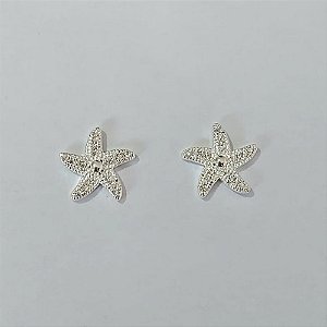 BRINCO FOLHEADO A PRATA COM 50 MILÉSIMOS + VERNIZ DIAMOND -BRINCO DE PINO ESTRELA DO MAR COM MICRO ZIRCÔNIAS 14MM PRBR001487