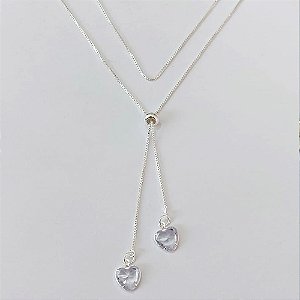 GARGANTILHA FOLHEADA A PRATA COM 50 MILÉSIMOS + VERNIZ DIAMOND CORRENTE VENEZIANA GRAVATINHA 45CM COM PINGENTE EM ZIRCÔNIAS CORAÇÕES 10MM - PRGG001506