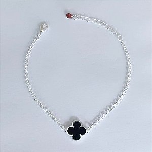 PULSEIRA FOLHEADA A PRATA COM 50 MILÉSIMOS + VERNIZ DIAMOND - PULSEIRA COM TREVO PRETO 13MM - TAMANHO: 17CM + EXTENSOR - FECHO LAGOSTA PRPS001206