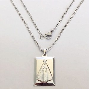 GARGANTILHA EM AÇO INOXIDÁVEL - CORRENTE DE 50CM (BCOL023) PINGENTE PLACA NOSSA SENHORA APARECIDA 28MM - ACGG000541
