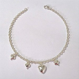 PULSEIRA FOLHEADA A PRATA COM 50 MILÉSIMOS + VERNIZ DIAMOND - PULSEIRA COM CORAÇÕES DUPLOS - TAMANHO: 21CM E FECHO LAGOSTA - PRPS001251