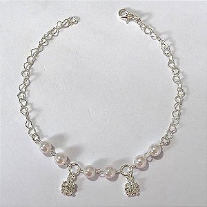 PULSEIRA FOLHEADA A PRATA COM 50 MILÉSIMOS + VERNIZ DIAMOND - PULSEIRA COM PÉROLAS E PINGENTES EM MICROS ZIRCÔNIAS - TAMANHO: 21CM E FECHO LAGOSTA - PRPS001252
