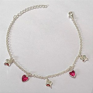 PULSEIRA FOLHEADA A PRATA COM 50 MILÉSIMOS + VERNIZ DIAMOND - PULSEIRA COM CORAÇÕES DUPLOS E CORAÇÕES EM CRISTAIS ROSAS - TAMANHO: 17CM + EXTENSOR E FECHO LAGOSTA - PRPS001257