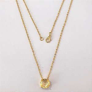 GARGANTILHA FOLHEADA A OURO - BANHADO COM 5 MILÉSIMOS + VERNIZ DIAMOND - CORRENTE CADEADO 45CM E PINGENTE EM ZIRCÔNIA REDONDA AMARELA 10MM - (OURO1177) OUGG000248