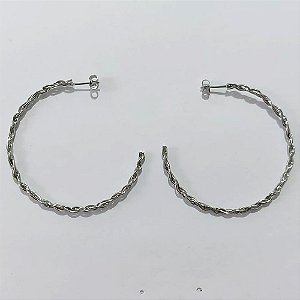 BRINCO EM AÇO INOXIDÁVEL- BRINCO DE PINO ARGOLA TRANÇADA 50MM ACBR000558