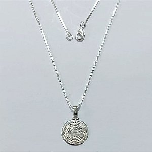 GARGANTILHA FOLHEADA A PRATA COM 50 MILÉSIMOS + VERNIZ DIAMOND - GARGANTILHA COM PINGENTE REDONDO ORAÇÃO PAI NOSSO 15MM PRGG001550