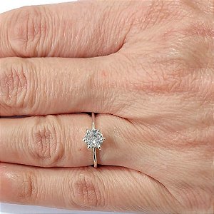 ANEL FOLHEADO A PRATA COM 50 MILÉSIMOS + VERNIZ DIAMOND ANEL SOLITÁRIO 7MM PRAN000100