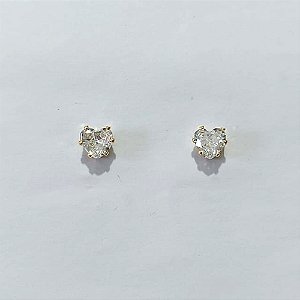 BRINCO FOLHEADO A OURO - BANHADO COM 3 MILÉSIMOS + VERNIZ DIAMOND - BRINCO DE PINO CORAÇÃO COM ZIRCÔNIA CRISTAL 6MM OUBR000700