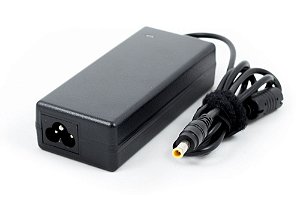 Fonte de Alimentação para Notebook Samsung 19V 3.16A Bivolt