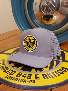 Boné Aircooled 043 e Antigos CINZA com bandeira da Alemanha Aba Curva