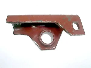 SUPORTE ARTICULAÇÃO ESTABILIZADOR DIANTEIRO ESQUERDO - MERCEDES 709 / 912 (6883207443 / 506113)