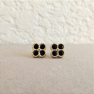 Brinco Trevo Preto Banhado a Ouro 18k
