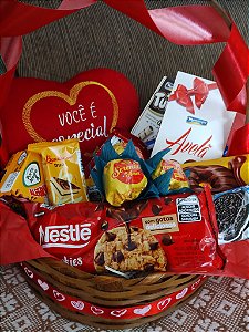 Cesta de Chocolate Encanto - coração