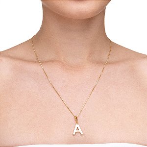 Colar Com Pingente Letra A Lisa 1 Pedrinha Zircônia Com Fecho
