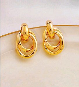 Brinco argola tripla banhado a ouro