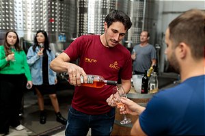 VISITA GUIADA + DEGUSTAÇÃO NA FÁBRICA