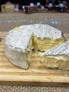 QUEIJO LUA CHEIA SERRA DAS ANTAS (280 gramas)