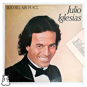 LP Julio Iglesias - 1100 Bel Air Place - Vinil 1984 - Hm