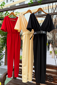 Macacão com cinto plus