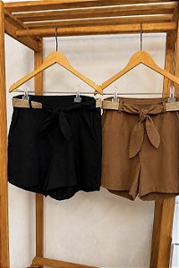 SHORT VEM COM CINTO LINHO FORRADO