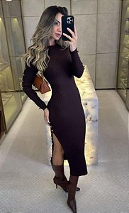 Vestido tricô com botões